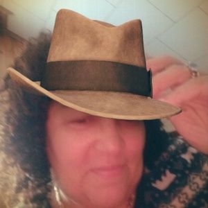 Meet your Posher, Cookie